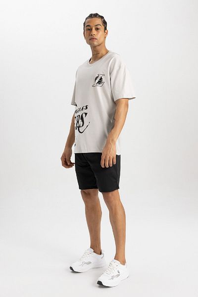 DeFacto Los Angeles Lakers Boxy Fit NBA T-Shirt - Crew Neck, Short Sleeve B9895ax24sm