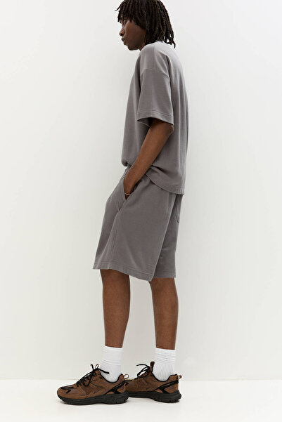 Pull & Bear Verev dokulu jogger bermuda şort