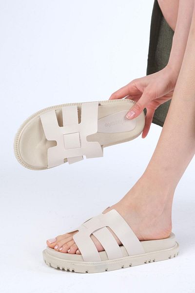 Mio Gusto Ramona Beige Color Women's Slippers