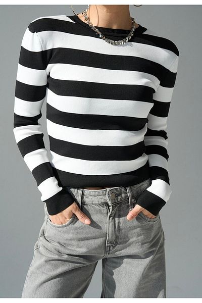 Serpirella Butik 210016   Sweater Black White
