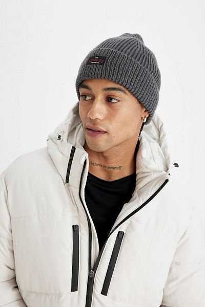 DeFacto Herren Label gedruckt Trikot Beanie Tyc750e6b8be9d2110