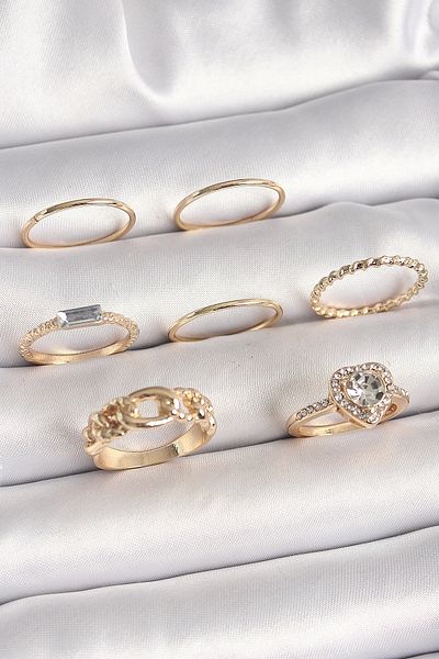 Clariss Brass Gold Color Zircon Stone Heart Figure Knot Detail Women's Ring Combination