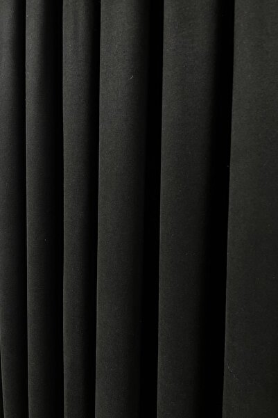 Cortibo Μαύρη βελούδινη κουρτίνα φόντου Βαρκελώνης - Χωρίς πιέτες