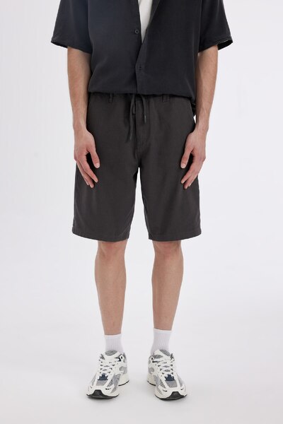 DeFacto %100 Pamuk Regular Fit Düz Paça Gabardin Bermuda Şort C5397ax24sm