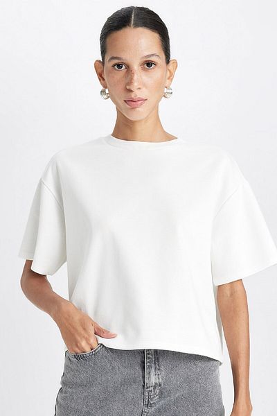 DeFacto Relax Fit Crew Neck Basic Plain Short Sleeve T-Shirt C7630Ax24Au