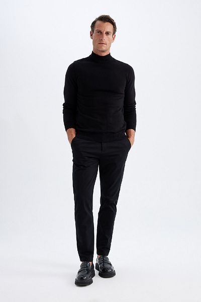 DeFacto Schwarzer Slim-Fit-Slim-Fit-Pullover mit halbem Rollkragen, Basic-Solid-Strickpullover R1127az24wn
