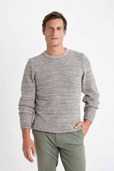 DeFacto Standard Fit Regular Cut Crew Neck Basic Plain Knitwear Sweater N9902Az24Wn