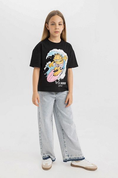 DeFacto Garfield Print Girl's T-Shirt - Relax Fit, Crew Neck, Short Sleeve C5941A824HS