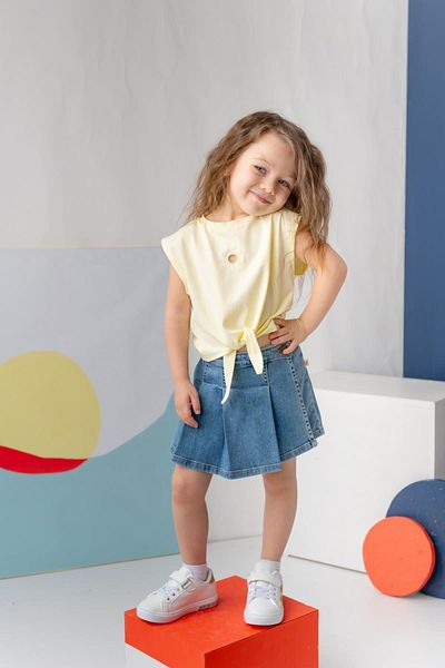 Zeyland Girl's Embroidery Detailed Crop T-Shirt - Yellow