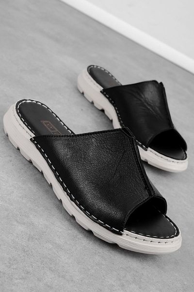 Lal Shoes & Bags Papuci de damă Vosila din piele naturală cu cusătură în față-negru