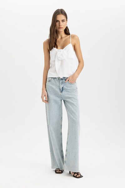 DeFacto Ποπλίνα V-Neck White Strap Μπλούζα - C8530AX24SM