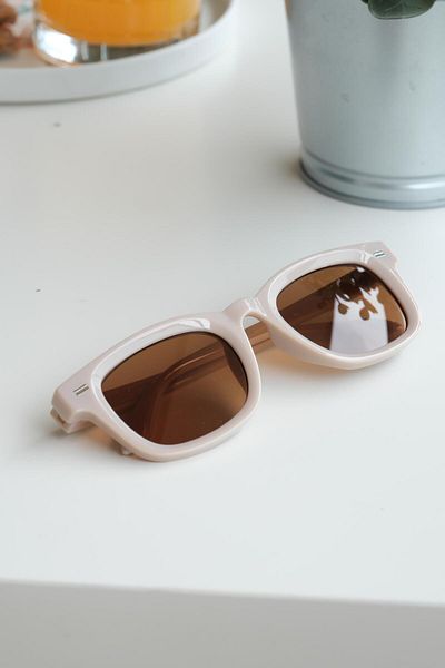 WATCHOFROYAL Royal Eyewear Re2303 Cream Brown Sunglasses