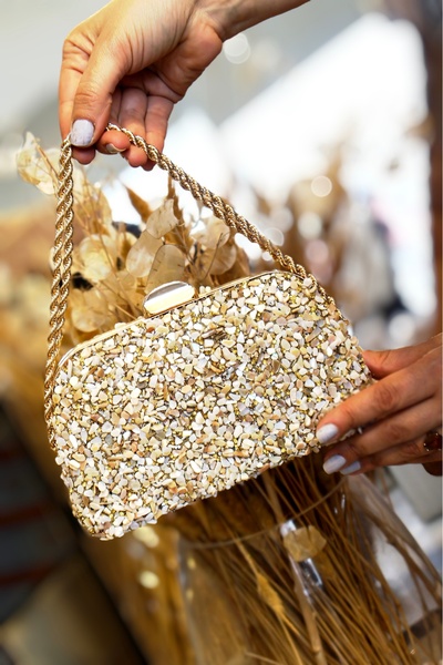 Blacktavern حقيبة Aibye Stone - تصميم أنيق مع حزام سلسلة يسار وساعة