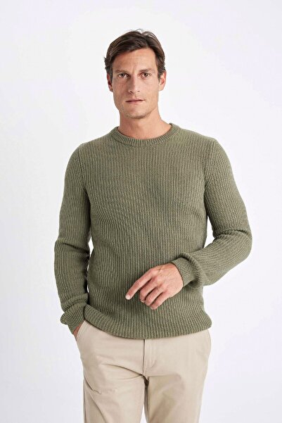 DeFacto Standart Fit Normal Kesim Bisiklet Yaka Dokulu Triko Kazak C8814ax24wn