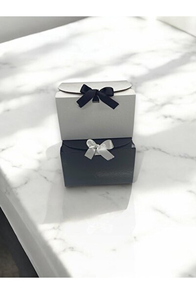 BAŞAK SİYAH BEYAZ KURDELELİ KÜÇÜK HEDİYE KUTUSU