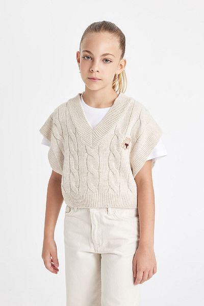 DeFacto Girl's Oversize Wide Fit V-Neck Knitwear Sweater C6935A824Au