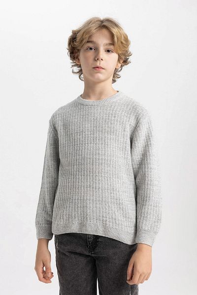 DeFacto Boy's Gray Crew Neck Basic Plain Knitwear Sweater C9468A824Au
