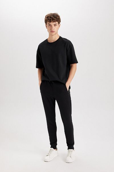 DeFacto Slim Fit Jogger Sweatpants - Lace Up Waist, ελαστικό πόδι, τσέπη με φερμουάρ A4387ax24au