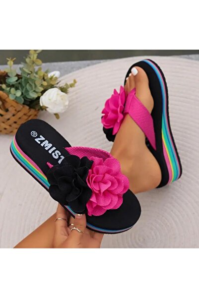 Deniz Terlik Damskie japonki na koturnie z wzorem kwiatowym