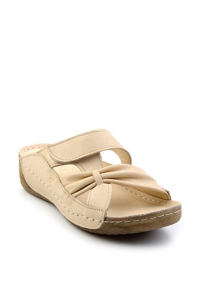 Bambi Beige Leather Women's Slippers K 04331024303
