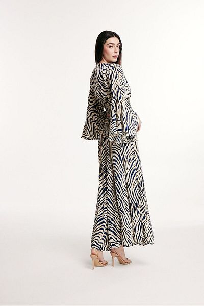 LaraLisa Collection V-Neck Flounced Long Sleeve Elastic Waist Skirt Pantalon Women's Summer Suit