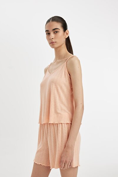 DeFacto Pijama Takım Pamuklu Askılı Üst Esnek Belli Şort-Fall in Love A7968AX24HS