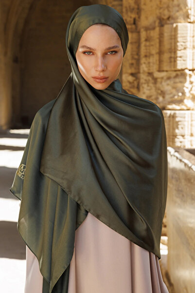 Mooncorn Khaki Diamond Aura Shawl