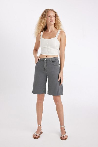 DeFacto Gabardine-Bermudashorts – normale Taille, kurzes Bein, D0965ax24sm