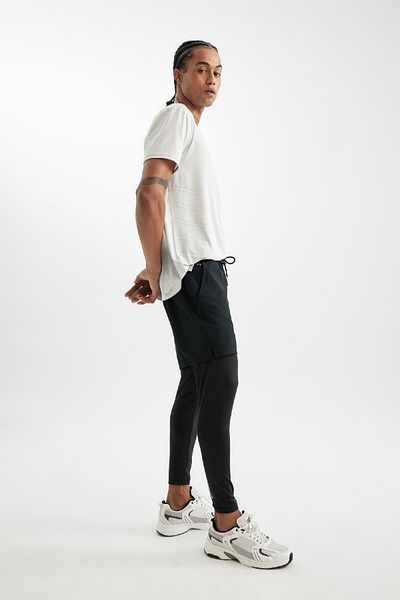 DeFacto Αθλητικό υφαντό σορτς DeFactoFit Slim Fit με λεπτή εφαρμογή A9124AX24AU