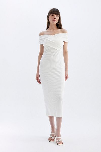 DeFacto Bodycon Maxi Dress with Ribbed Shoulder Detail - Sleeveless D1827Ax24Hs