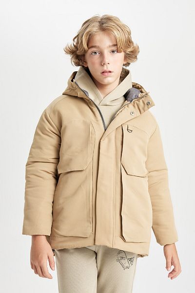 DeFacto Wasserabweisender, mit Fleece gefütterter Jungenparka C9077a824wn