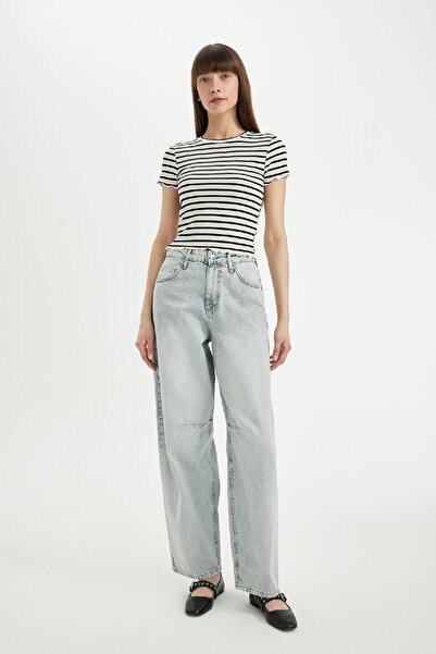 DeFacto 2-Piece Multi-Pack Plain-Lined Fitted Camisole T-Shirt D2384Axns