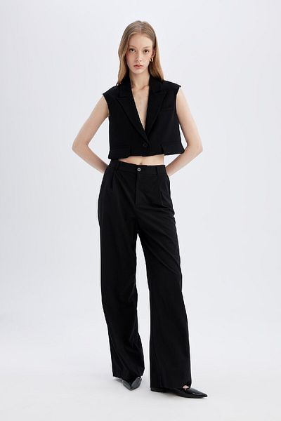 DeFacto Model Crop Blazer vesta D1199AX24SM