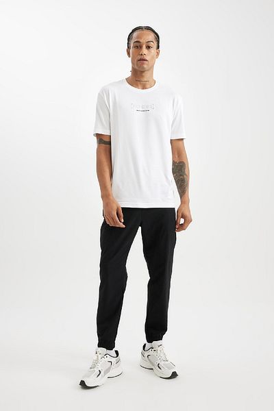 DeFacto Fit Woven Jogger Sportswear-Jogginghose – Slim Fit, Doppeltaschen, Slim Fit C1212ax24au