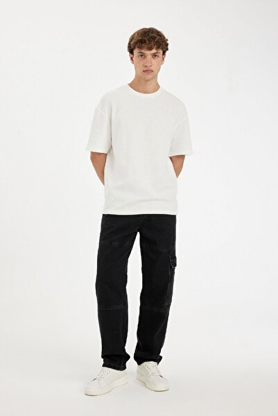 DeFacto Relax Fit Bequeme Passform Normale Taille Weites Bein Cargotasche Jeanshose D2156ax24au