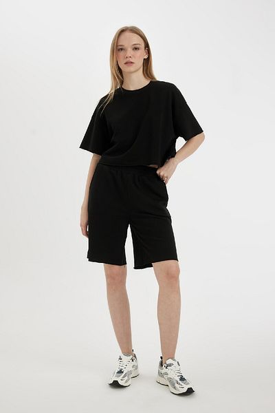 DeFacto Cool Thick Basic Straight Shorts D1178Ax24Sm