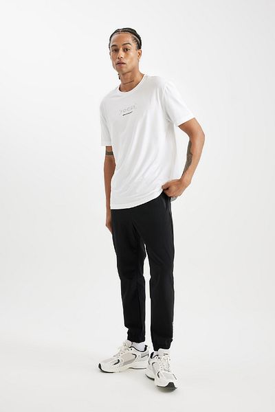 DeFacto Fit Woven Jogger Sportswear-Jogginghose – Slim Fit, Doppeltaschen, Slim Fit C1212ax24au