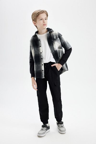 DeFacto Boy's Black Gabardine Jogger Pants - Cargo Pocket, Waist Lace, Elastic Leg A9393A824Au