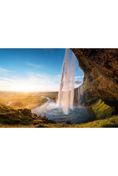 Zumzeria Tablou Canvas Breathting Waterfall In Iceland, 80x50cm, tabloucanvas...