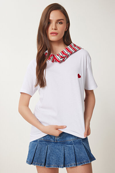 Happiness İstanbul Γυναικείο Πλεκτό Βαμβακερό Μπλουζάκι Λευκή Καρδιά Κεντημένο MP00032