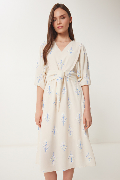 Happiness İstanbul S bundou Letní šaty s midi páskem s květinovým potiskem dámské krémové DE00036