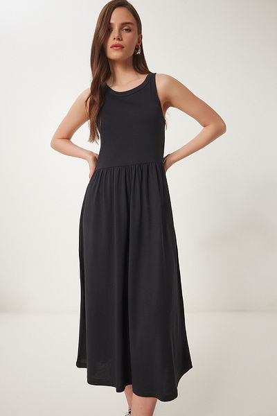 Happiness İstanbul Schwarzes Damen-Basic-Sommer-Strickkleid mit Neckholder und Ausschnitt CR00474