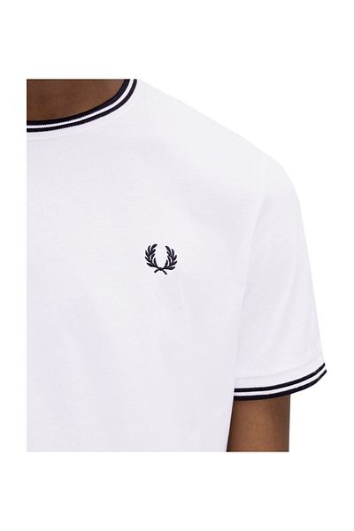 Fred Perry ΜΠΛΟΥΖΑ, ΑΝΔΡΙΚΗ, ΣΤΡΟΓΓΥΛΗ ΛΑΙΜΟΥ, ΚΟΝΤΟΜΑΝΙΚΙΑ, ΔΙΧΡΩΜΙΑ, ΚΕΝΤΗΜΕΝΟ ΛΟΓΟΤΥΠΟ