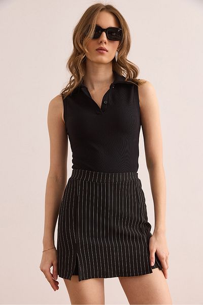 Olalook Fusta mini cu dungi negre pentru femei cu pantaloni scurți ETK- 19000308