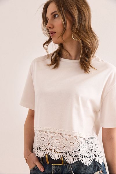 Olalook Women's Ecru Skirt Guipure Detailed T-Shirt Tsh- 19000873