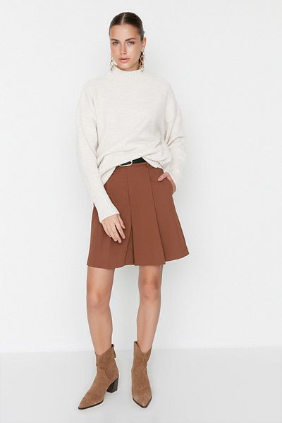 Trendyol Collection Wide Fit Ecru pletený svetr – měkká textura Twoaw23Kz00490