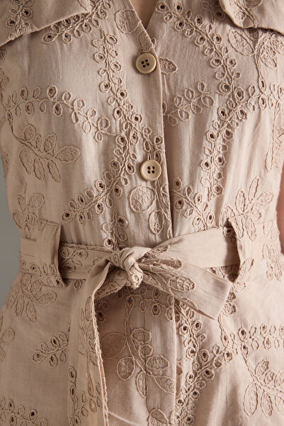 Trendyol Collection Haftowany Kamień Szeroki Krótki Kombinezon