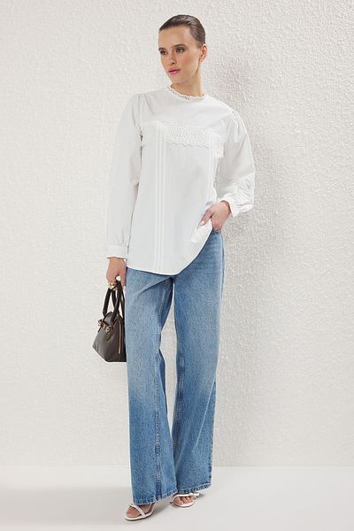 Trendyol Modest White Cotton Lace Detailed Woven Shirt Tctss25Uk00011