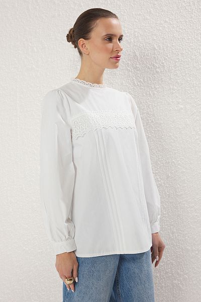 Trendyol Modest White Cotton Lace Detailed Woven Shirt Tctss25Uk00011