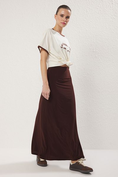 Trendyol Collection Brown Fitted Fish Form Stretchy Knitted Maxi Skirt Twoss24Et00155
